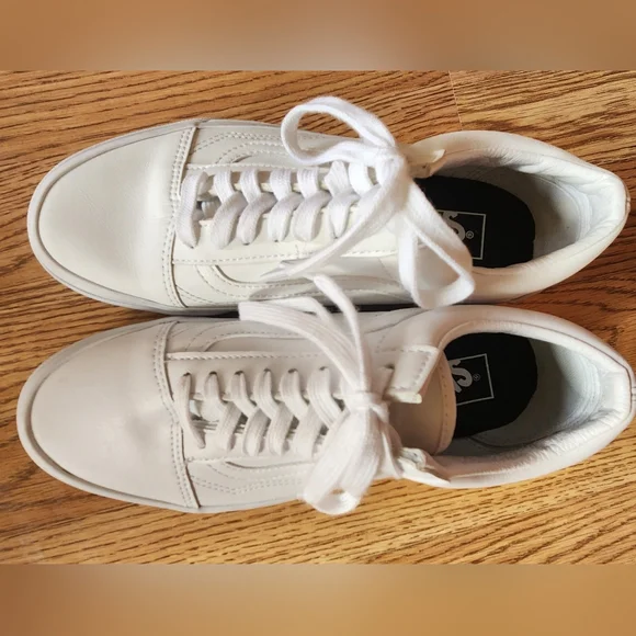 VANS Old Skool Leather True White NEW Women's Size 8 - Picture 4 of 6